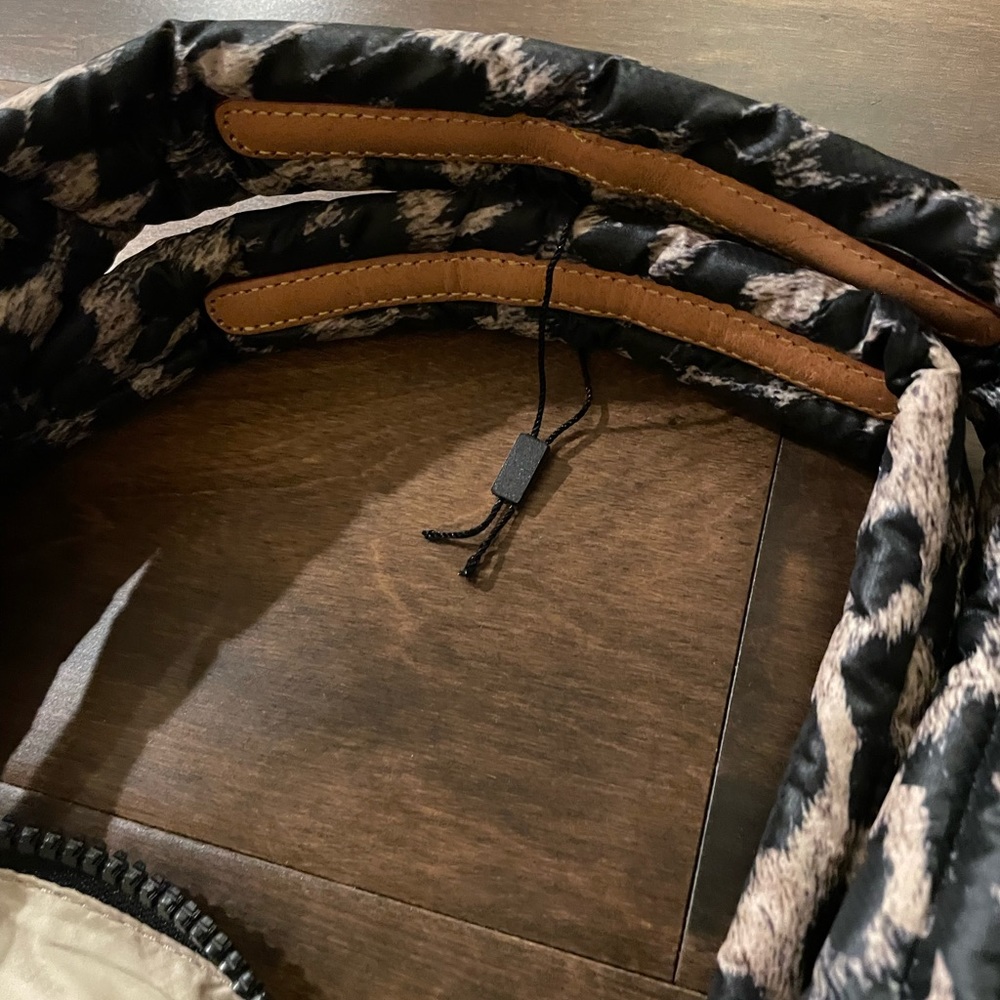 MZ WALLACE METRO QUATRO TOTE QUILTED BAG NWOT - Picture 11 of 14